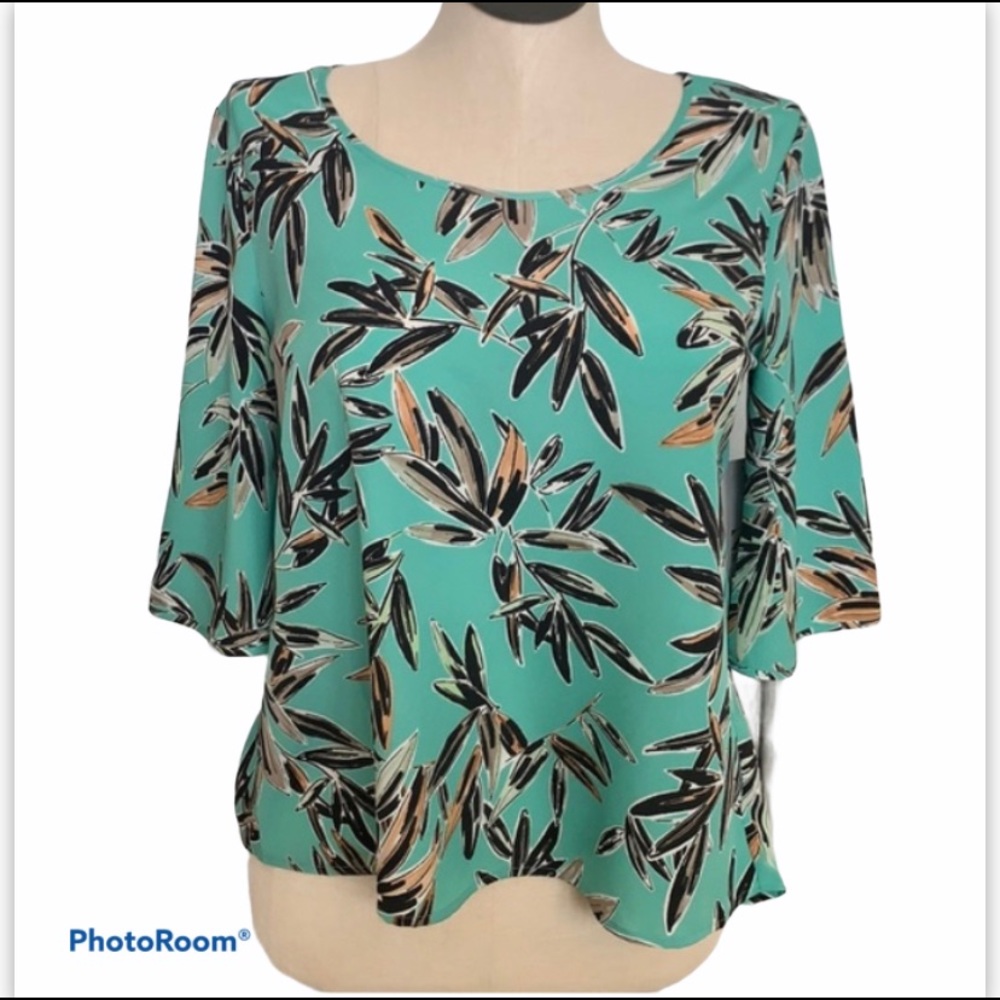 ZOZO Multi Color 3/4 Sleeve Blouse  Size: Small